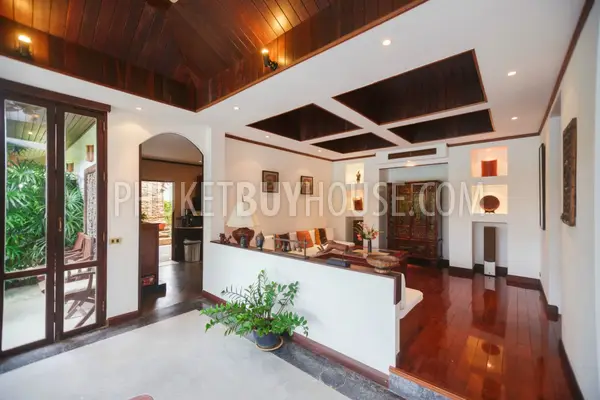 NAI5400: Beautiful 4 Bedroom Villa in Nai Harn. Photo #19