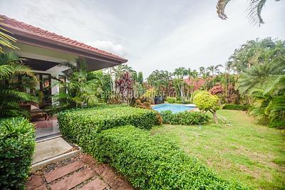 NAI5400: Beautiful 4 Bedroom Villa in Nai Harn. Photo #31