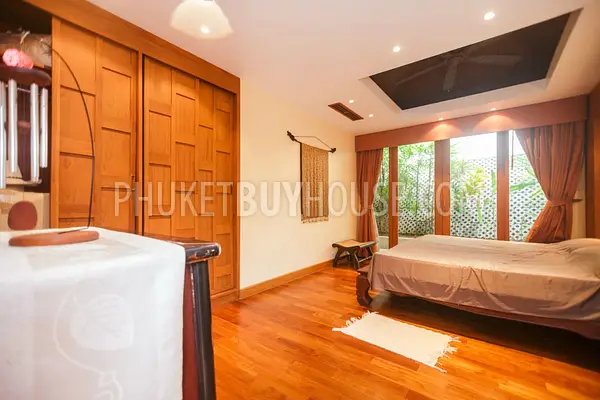 NAI5400: Beautiful 4 Bedroom Villa in Nai Harn. Photo #46