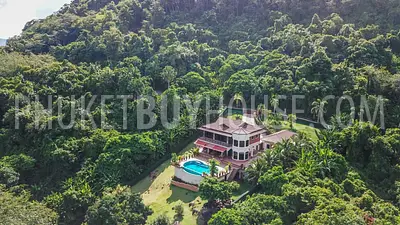 CAP5363: 3+1 Bedroom Seaview Villa near Cape Yamu. Photo #3