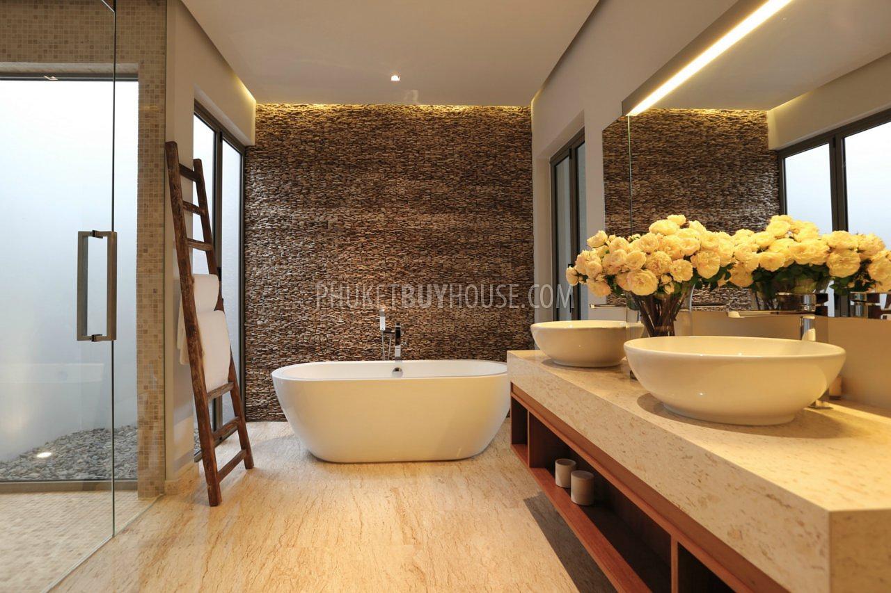 LAY5366: Luxury 4+1 Bedroom Pool Villa in Layan. Photo #9