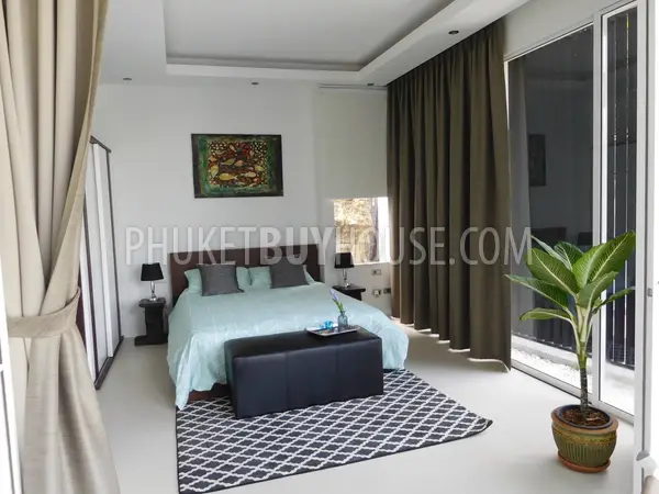 KAM5368: Modern Two-Storey Villa With Private Swimming Pool in Kamala. Fotoğraf #5