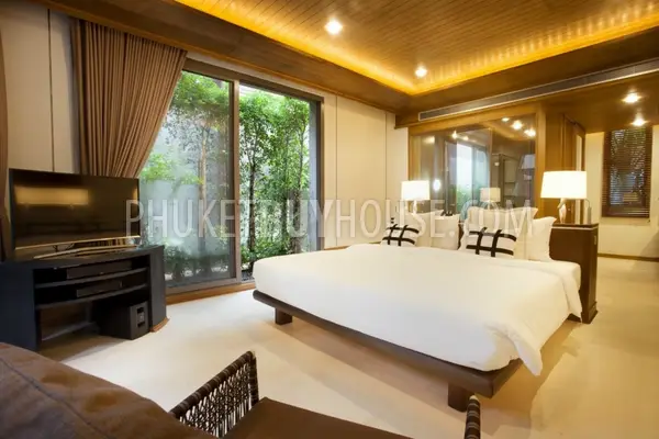 PHA5371: Luxury Oceanfront Villa at Natai Beach. Photo #7