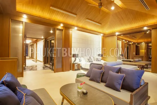 PHA5371: Luxury Oceanfront Villa at Natai Beach. Photo #11