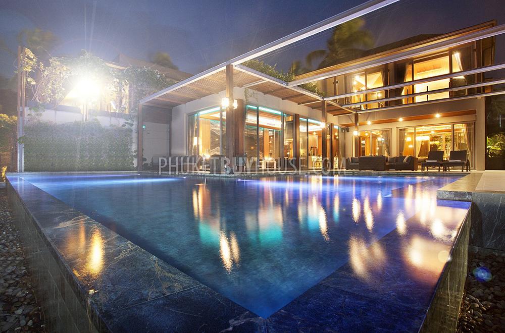PHA5371: Luxury Oceanfront Villa at Natai Beach. Photo #21