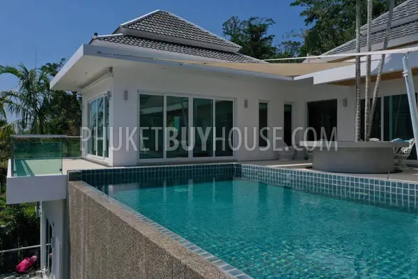 KAM5426: Luxury 5 Bedroom Villa with Rooftop in Kamala. Photo #14