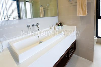 BAN5430: Spacious 4 Bedroom Pool Villa in Laguna. Photo #12