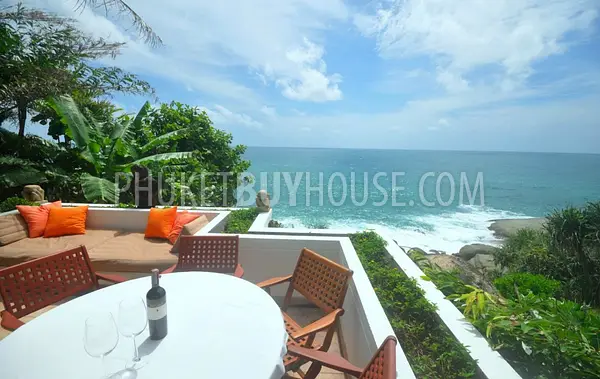 KAT5434: Oceanfront 4 Bedroom Villa in Kata. Fotoğraf #1