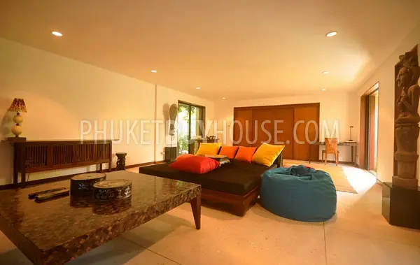 KAT5434: Oceanfront 4 Bedroom Villa in Kata. Fotoğraf #24