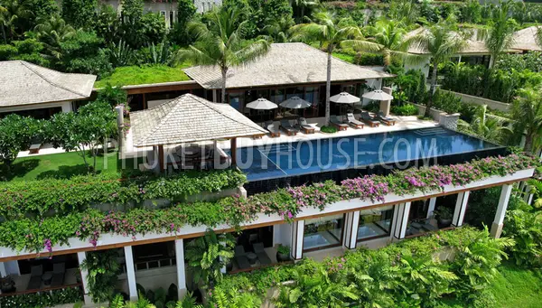 KAM5435: Wonderful Family Villa with 5 Bedrooms and Fantastic Sea View, Kamala Beach. Fotoğraf #6