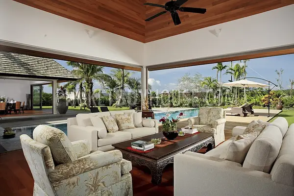 LAY5443: Large 5 Bedroom Luxury Villa in The Residential Development. Photo #5