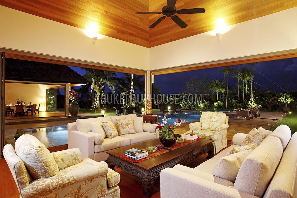 LAY5443: Large 5 Bedroom Luxury Villa in The Residential Development. Photo #7