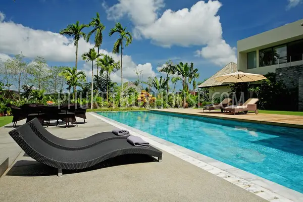 LAY5443: Large 5 Bedroom Luxury Villa in The Residential Development. Photo #9