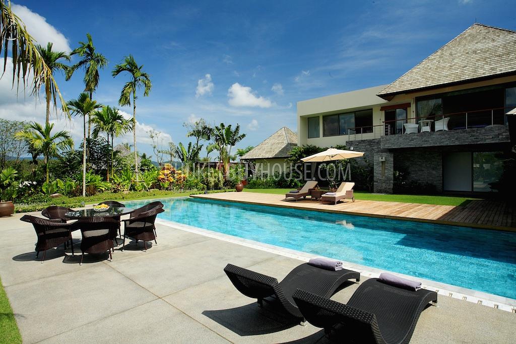 LAY5443: Large 5 Bedroom Luxury Villa in The Residential Development. Photo #11