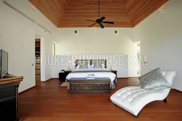 LAY5443: Large 5 Bedroom Luxury Villa in The Residential Development. Photo #13