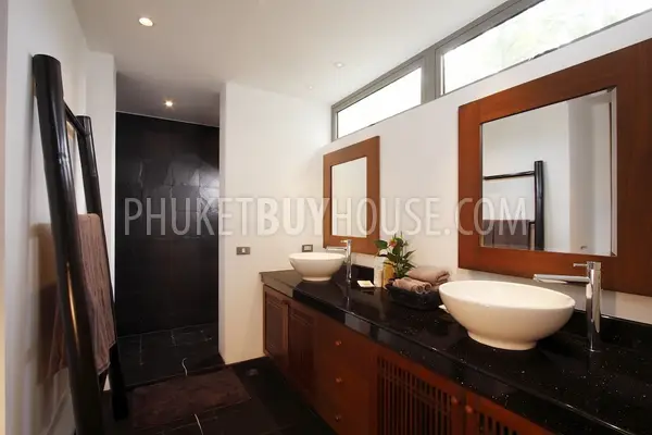 LAY5443: Large 5 Bedroom Luxury Villa in The Residential Development. Photo #18