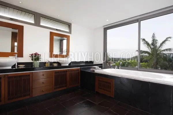 LAY5443: Large 5 Bedroom Luxury Villa in The Residential Development. Photo #26