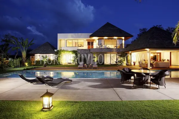 LAY5443: Large 5 Bedroom Luxury Villa in The Residential Development. Photo #29