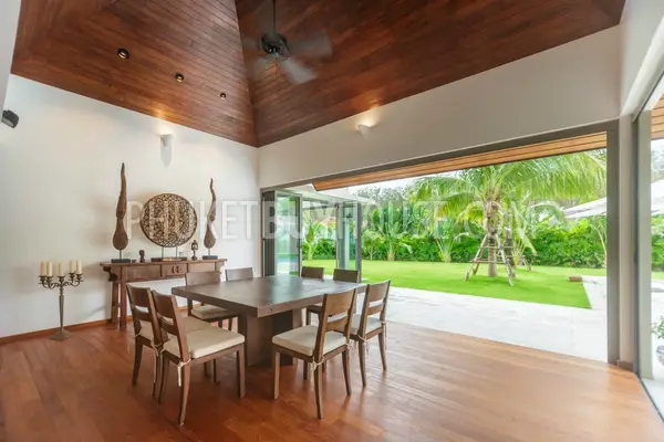 LAY5444: 4 Bedroom Pool Villa in the Residential Development in Layan. Photo #3