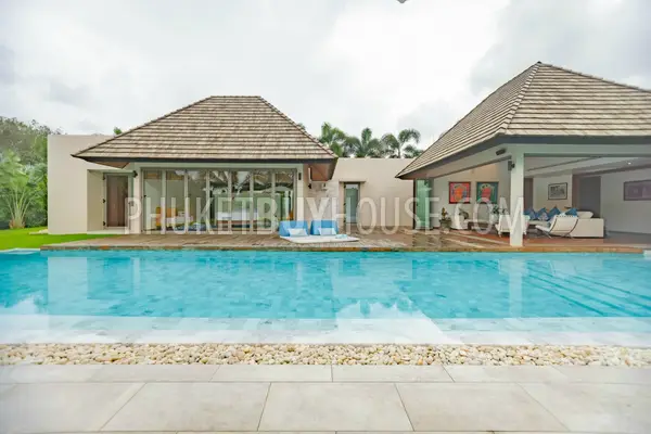 LAY5444: 4 Bedroom Pool Villa in the Residential Development in Layan. Photo #5