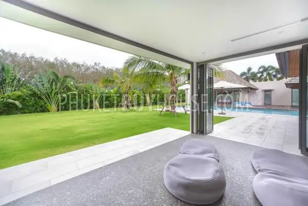 LAY5444: 4 Bedroom Pool Villa in the Residential Development in Layan. Photo #11