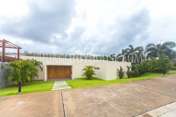 LAY5444: 4 Bedroom Pool Villa in the Residential Development in Layan. Photo #68