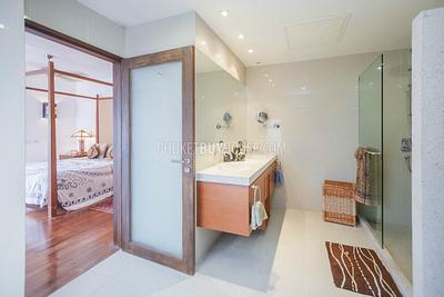 KAM5445: 阳光明媚的三间室公寓. Photo #31