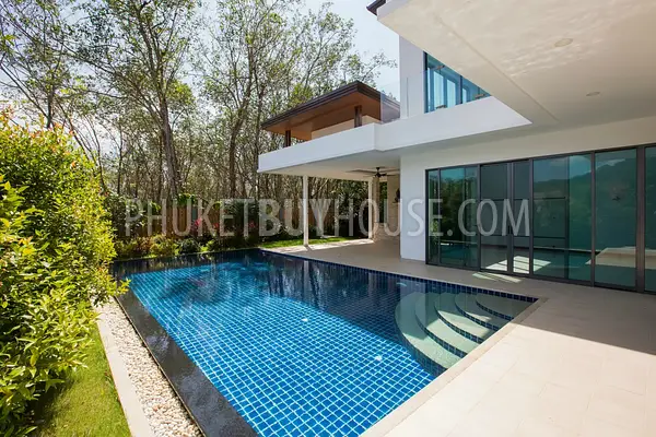 NAI5411: Luxury 3 Bedroom Villa near Nai Harn beach. Photo #12