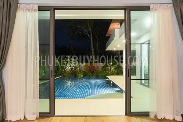NAI5411: Luxury 3 Bedroom Villa near Nai Harn beach. Photo #27