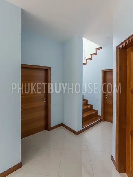 NAI5411: Luxury 3 Bedroom Villa near Nai Harn beach. Photo #29
