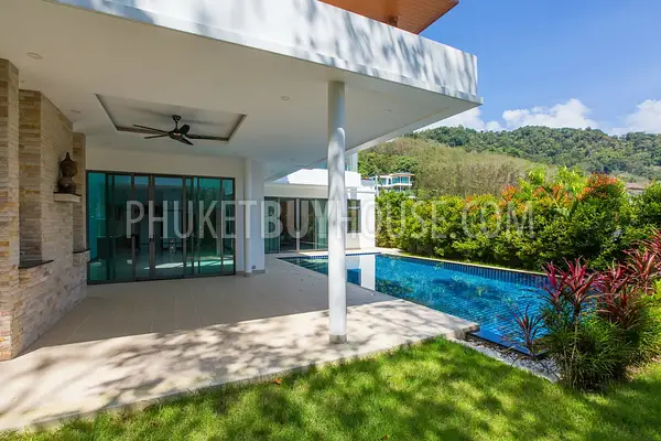 NAI5411: Luxury 3 Bedroom Villa near Nai Harn beach. Photo #33