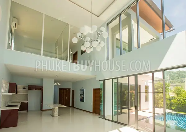 NAI5411: Luxury 3 Bedroom Villa near Nai Harn beach. Photo #42