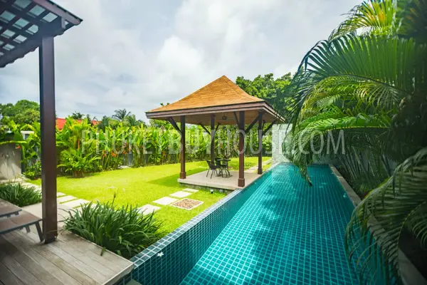 NAI5415: 3 Bedroom Villa with Terrace and Garden in Nai Harn. Photo #7