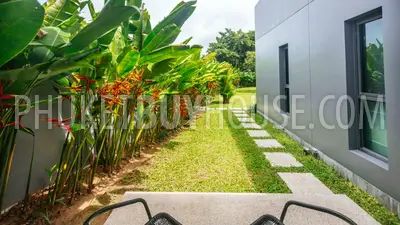 NAI5415: 3 Bedroom Villa with Terrace and Garden in Nai Harn. Photo #14