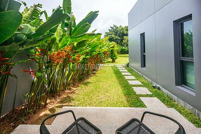 NAI5415: 3 Bedroom Villa with Terrace and Garden in Nai Harn. Photo #14
