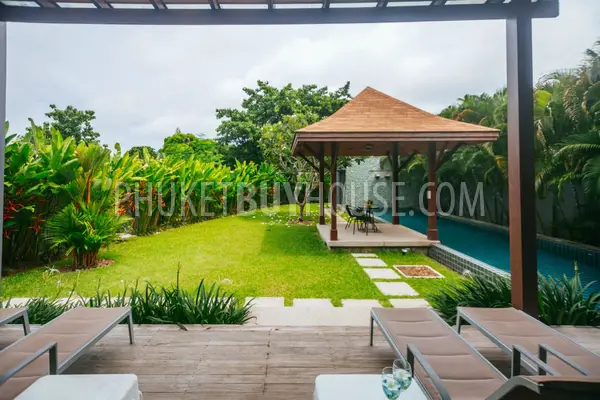 NAI5415: 3 Bedroom Villa with Terrace and Garden in Nai Harn. Photo #16