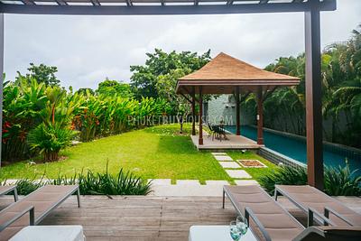 NAI5415: 3 Bedroom Villa with Terrace and Garden in Nai Harn. Photo #16