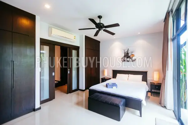 NAI5415: 3 Bedroom Villa with Terrace and Garden in Nai Harn. Photo #28