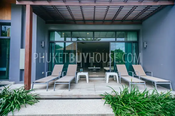 NAI5415: 3 Bedroom Villa with Terrace and Garden in Nai Harn. Photo #42
