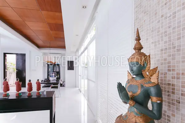 NAI5421: Comfortable 3 bedroom Villa with Private Pool in Nai Harn area. Photo #20