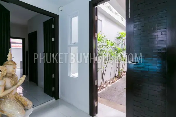 NAI5421: Comfortable 3 bedroom Villa with Private Pool in Nai Harn area. Photo #26