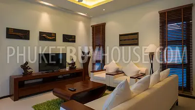 NAI5464: Beautiful 3 Bedroom Villa with Private Swimming Pool in the south of Phuket. Photo #6