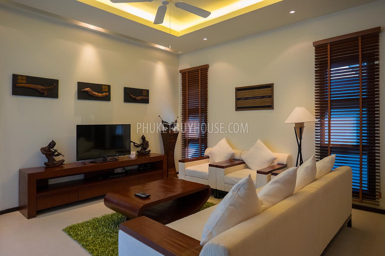 NAI5464: Beautiful 3 Bedroom Villa with Private Swimming Pool in the south of Phuket. Photo #6