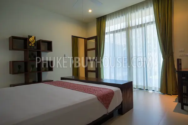 NAI5464: Beautiful 3 Bedroom Villa with Private Swimming Pool in the south of Phuket. Photo #11