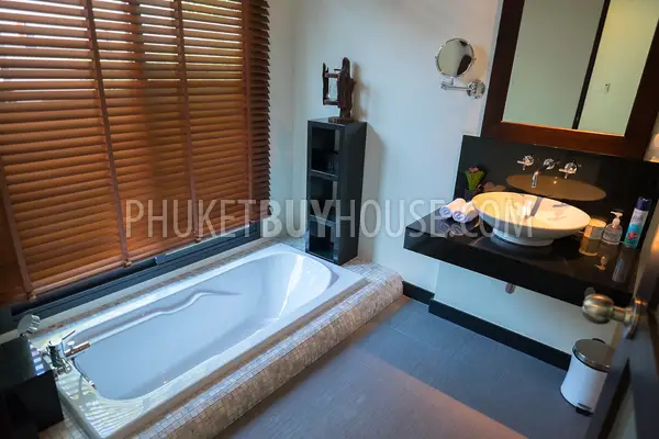NAI5464: Beautiful 3 Bedroom Villa with Private Swimming Pool in the south of Phuket. Photo #13