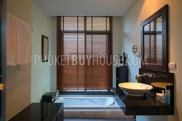 NAI5464: Beautiful 3 Bedroom Villa with Private Swimming Pool in the south of Phuket. Photo #15
