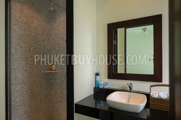 NAI5464: Beautiful 3 Bedroom Villa with Private Swimming Pool in the south of Phuket. Photo #23