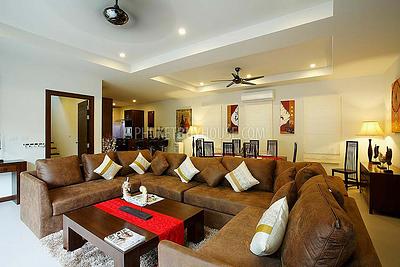 NAI5468: 5 Bedroom Villa in Luxury Development in Nai Harn. Photo #11