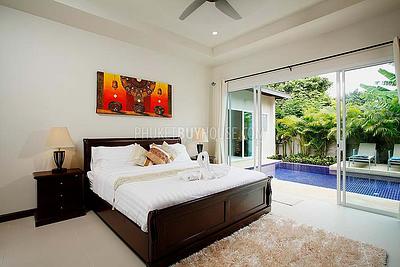 NAI5468: Вилла с 5 спальнями в роскошном комплексе, пляж Най Харн. Фото #12