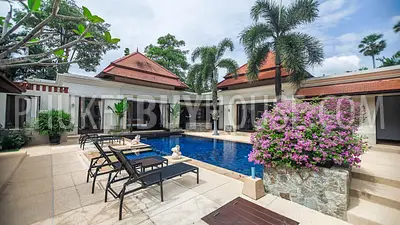 BAN5476: Contemporary 4 Bedroom Thai-Balinese style Villa in Bangtao. Fotoğraf #2